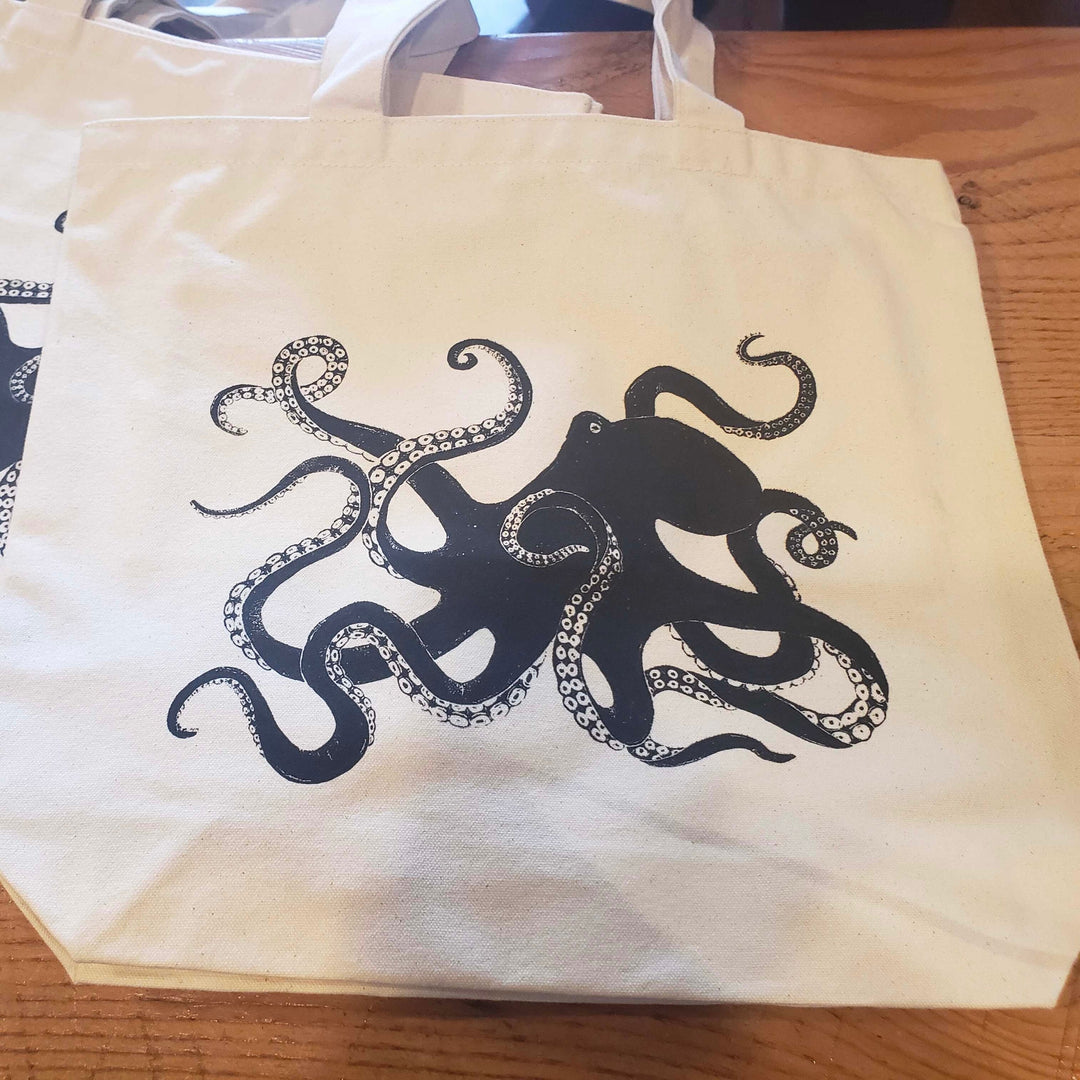 Giant Pacific Octopus - Pocket Tote (Natural) Bag Printshop Northwest 